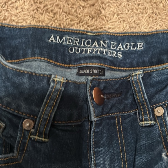 American Eagle super stretch size 4 - Picture 2 of 3